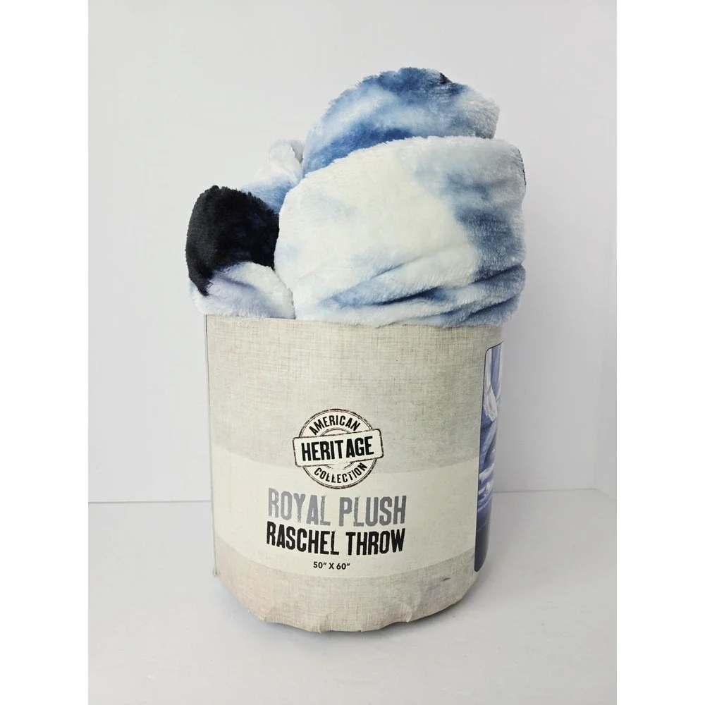 NEW American Heritage Collection Penugins Royal Plush Raschel Throw 50